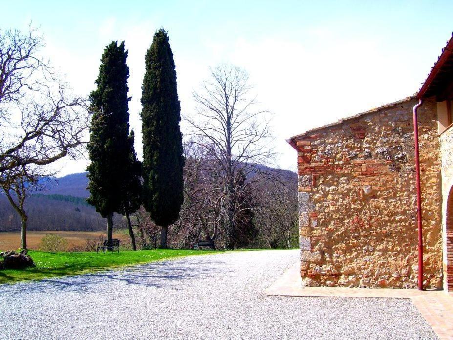 Agriturismo Natura E Salute Σαν Τζιμινιάνο Εξωτερικό φωτογραφία
